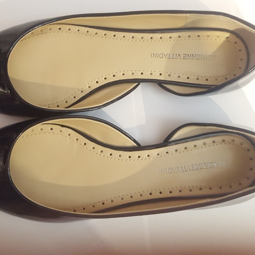 Shoes - Picture 4 of 4